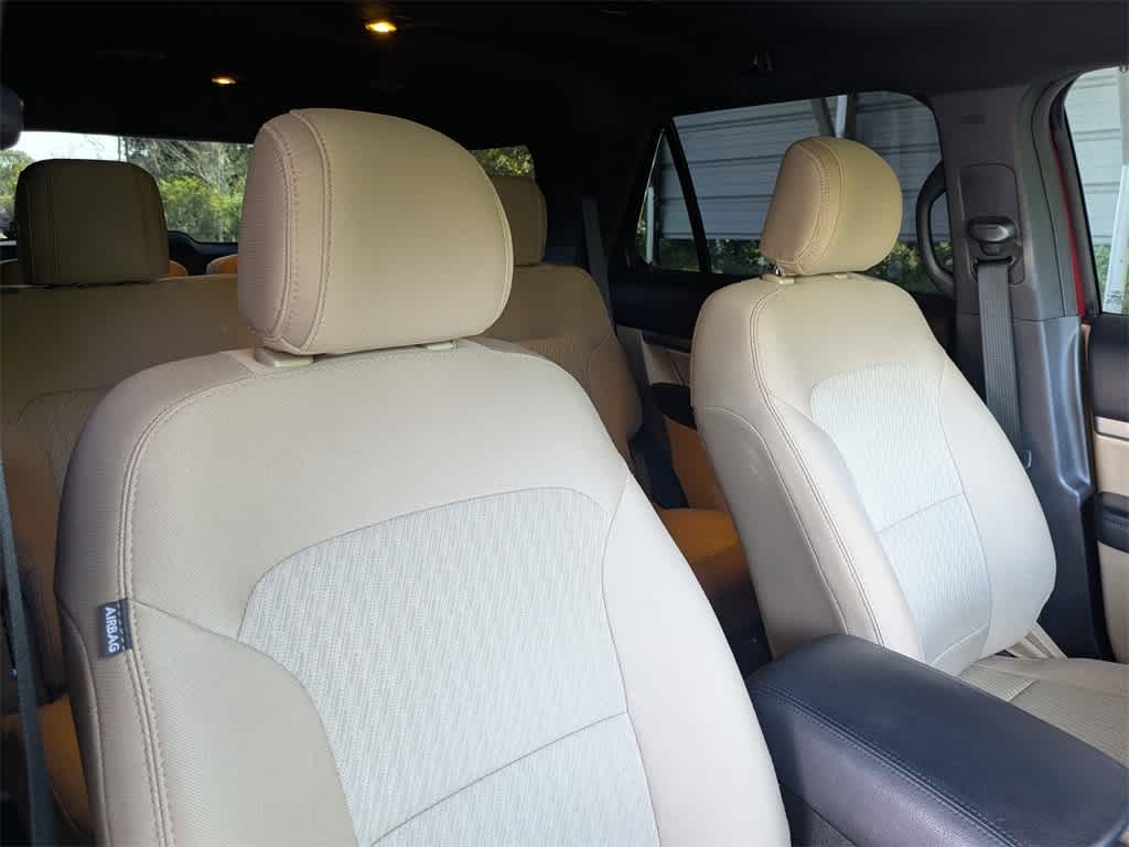 Thumbnail: 2017 Ford Explorer - 6