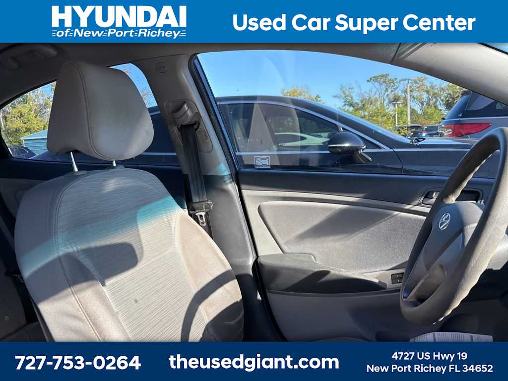 Thumbnail: 2015 Hyundai Accent - 7