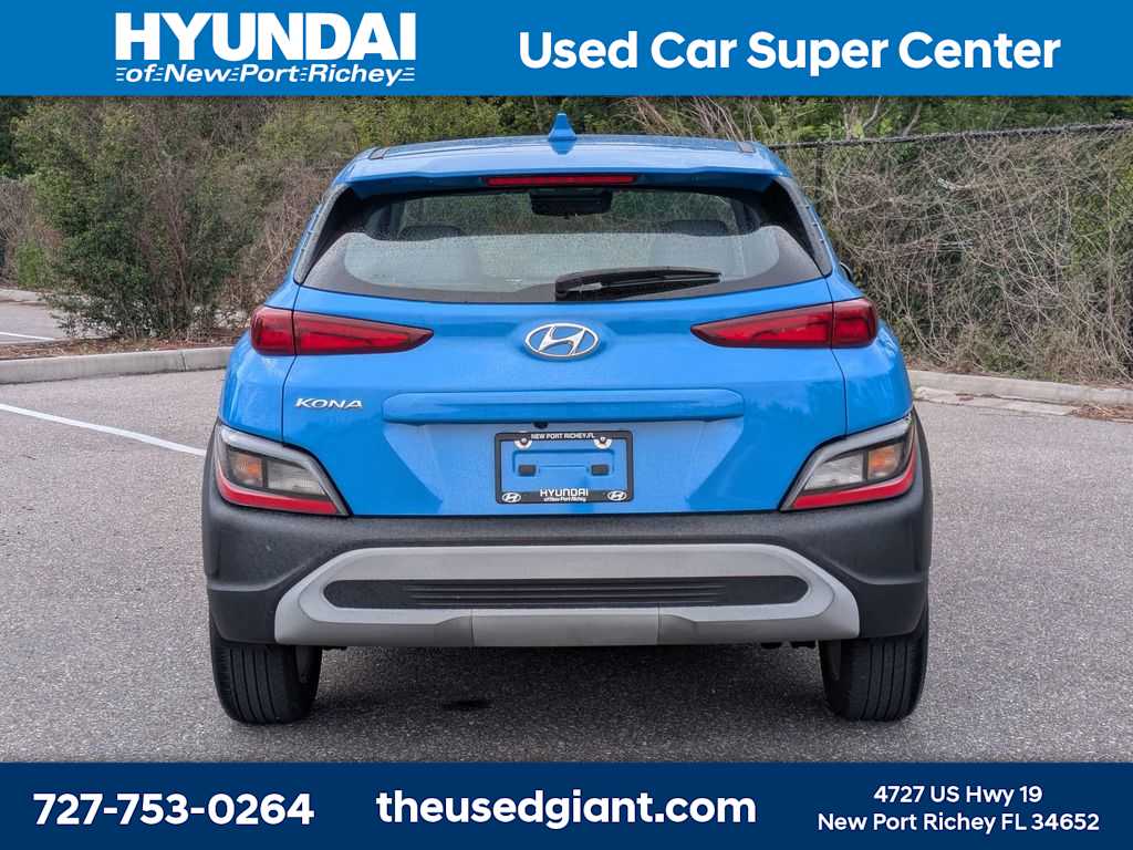 Thumbnail: 2022 Hyundai Kona - 4