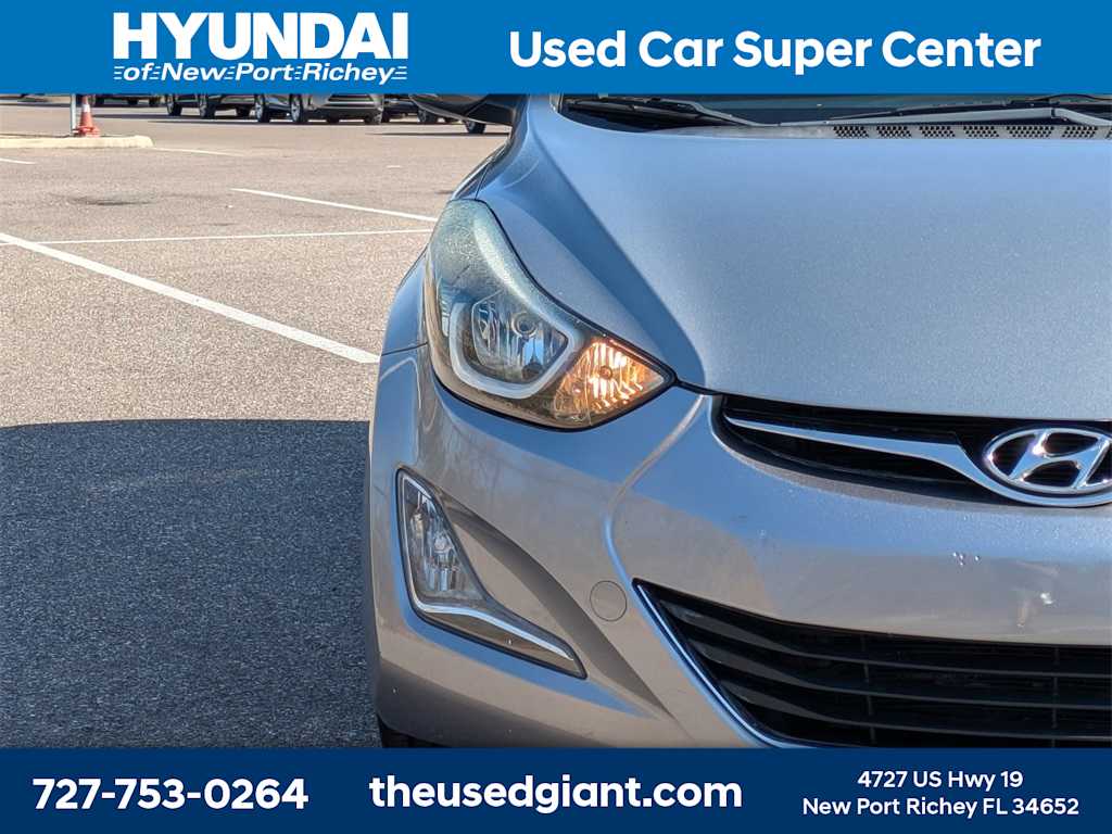 Thumbnail: 2015 Hyundai Elantra - 9