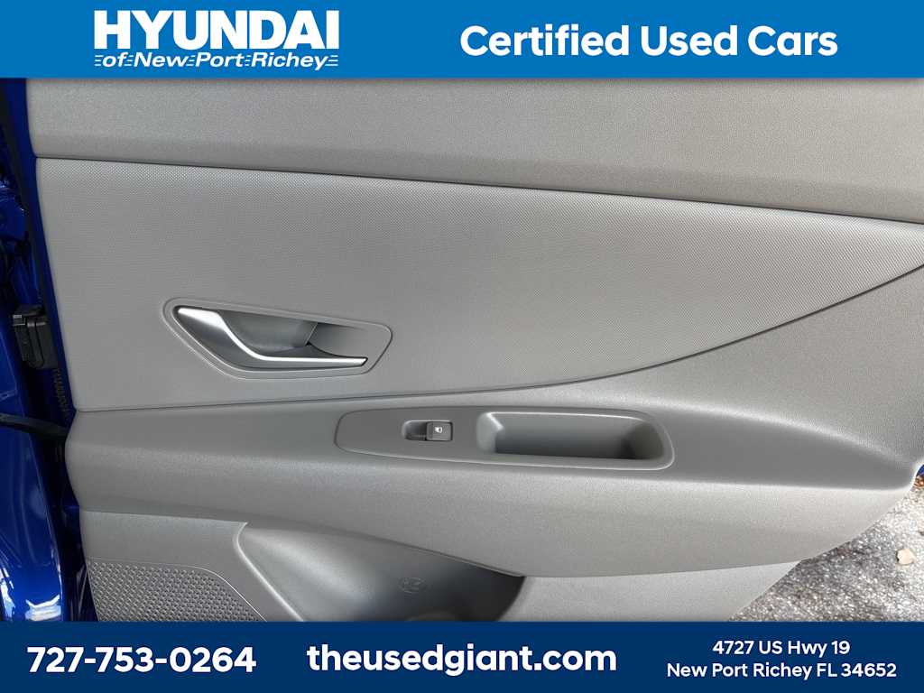 2024 Hyundai Elantra SEL 17