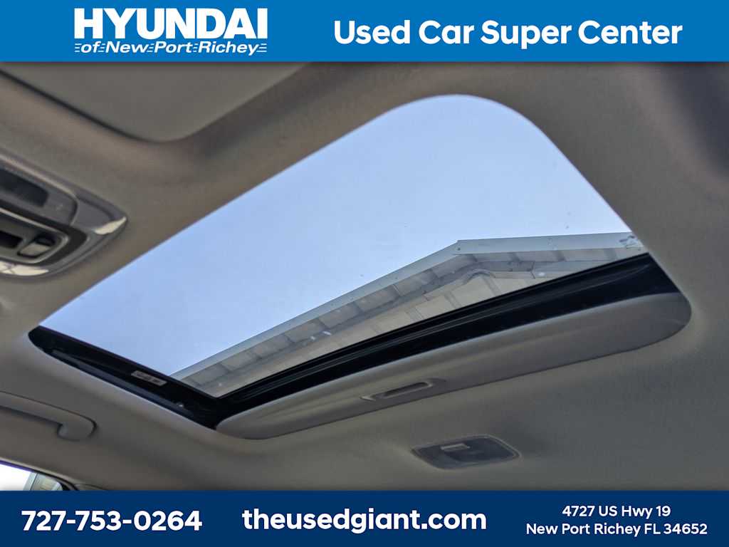 Thumbnail: 2024 Hyundai Elantra - 22