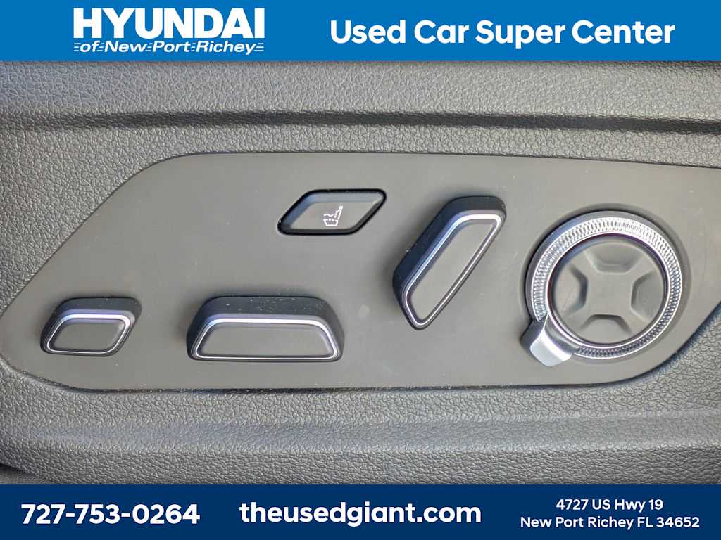 Thumbnail: 2023 Hyundai Palisade - 27