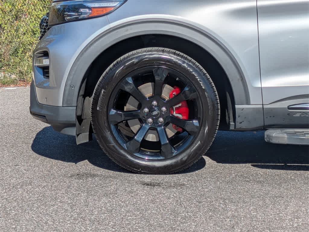 Thumbnail: 2020 Ford Explorer - 10