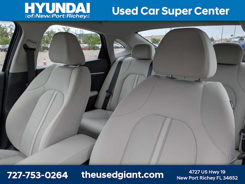 Thumbnail: 2023 Hyundai Sonata - 7