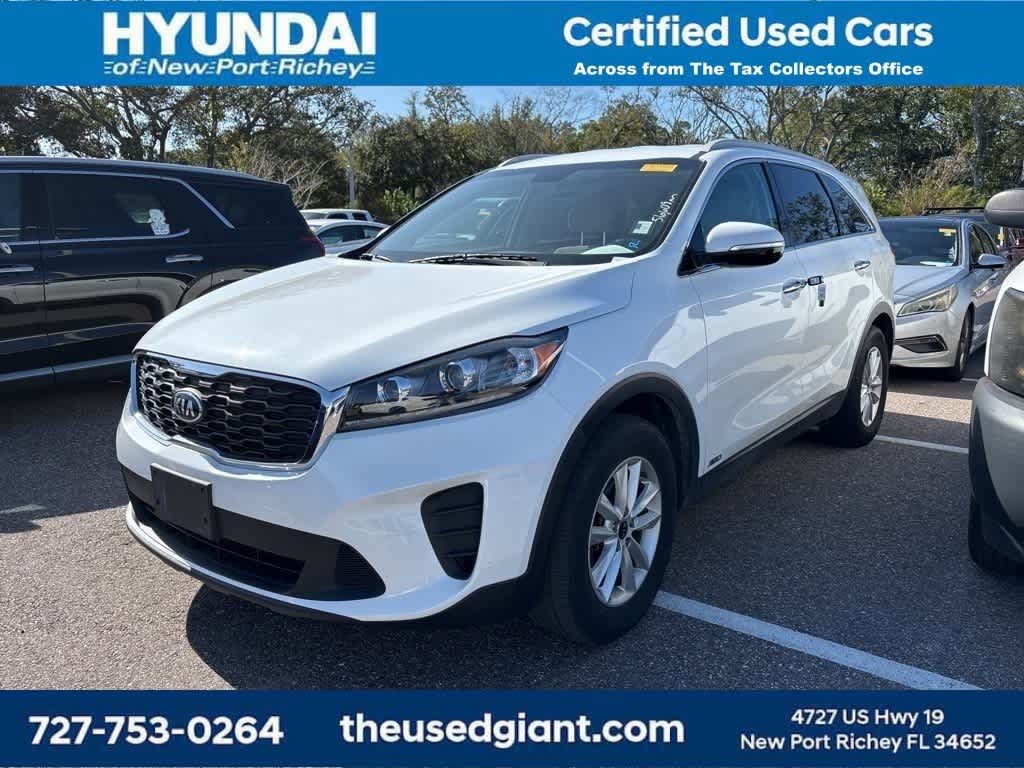 Thumbnail: 2019 Kia Sorento - 1