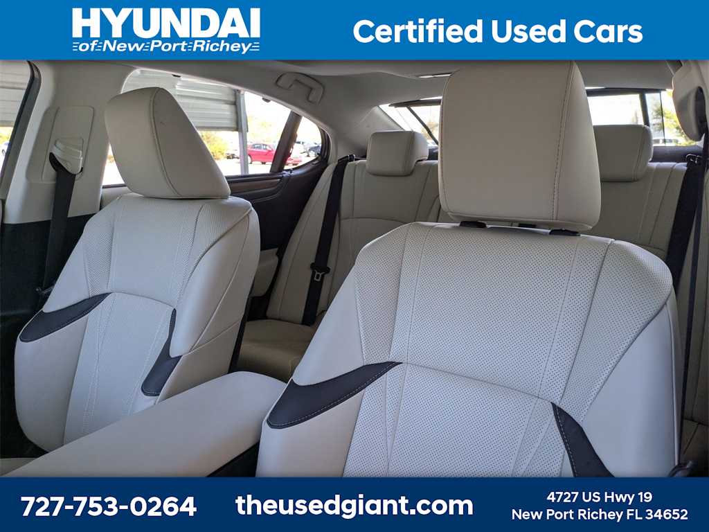 Thumbnail: 2025 Lexus ES - 7