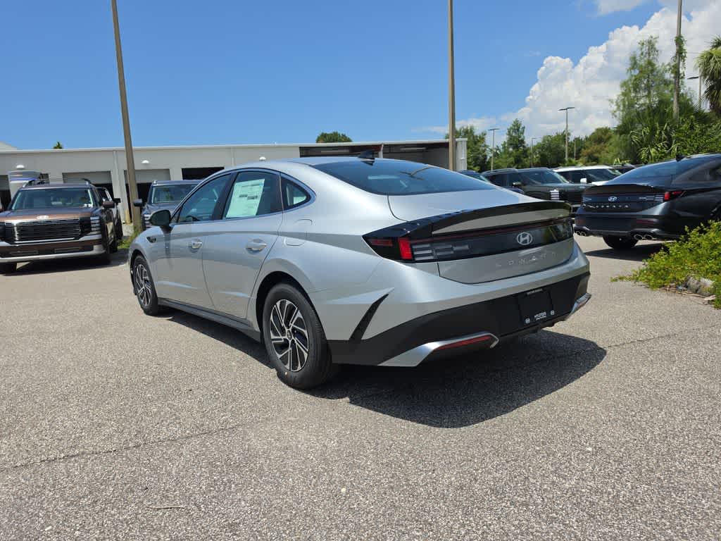 Thumbnail: 2026 Hyundai Sonata - 4