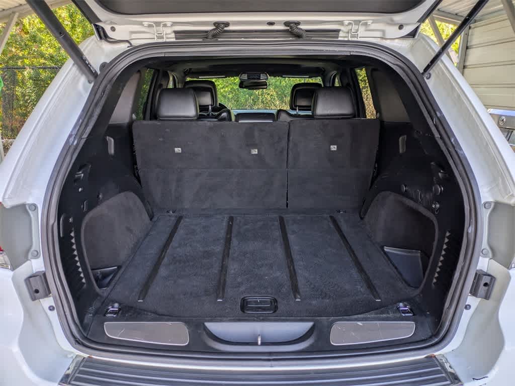 Thumbnail: 2016 Jeep Grand Cherokee - 12