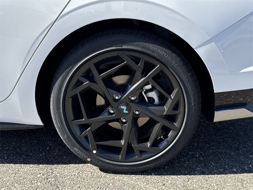 2025 Hyundai Elantra N Line 11