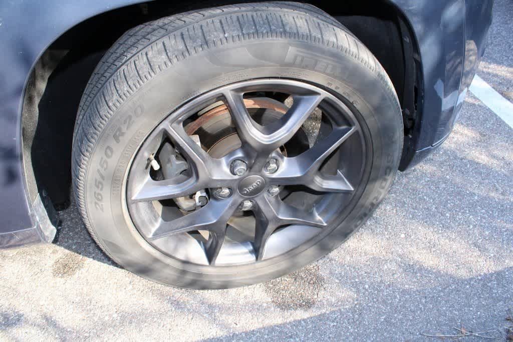 Thumbnail: 2020 Jeep Grand Cherokee - 6