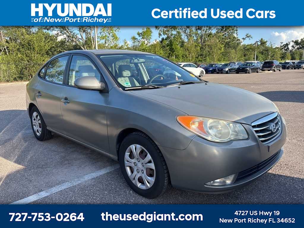 Thumbnail: 2010 Hyundai Elantra - 4
