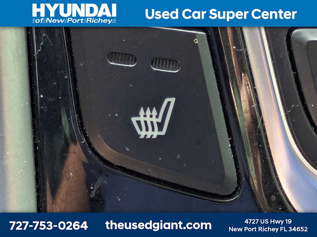Thumbnail: 2014 Hyundai Elantra - 22
