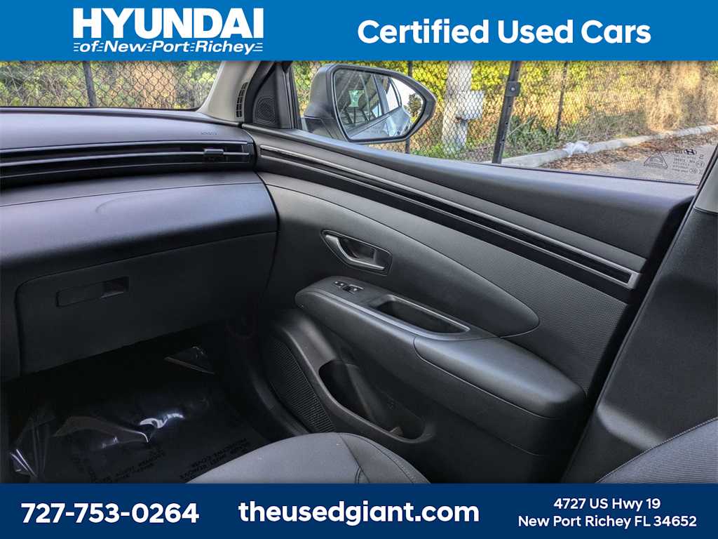 Thumbnail: 2023 Hyundai Tucson - 18