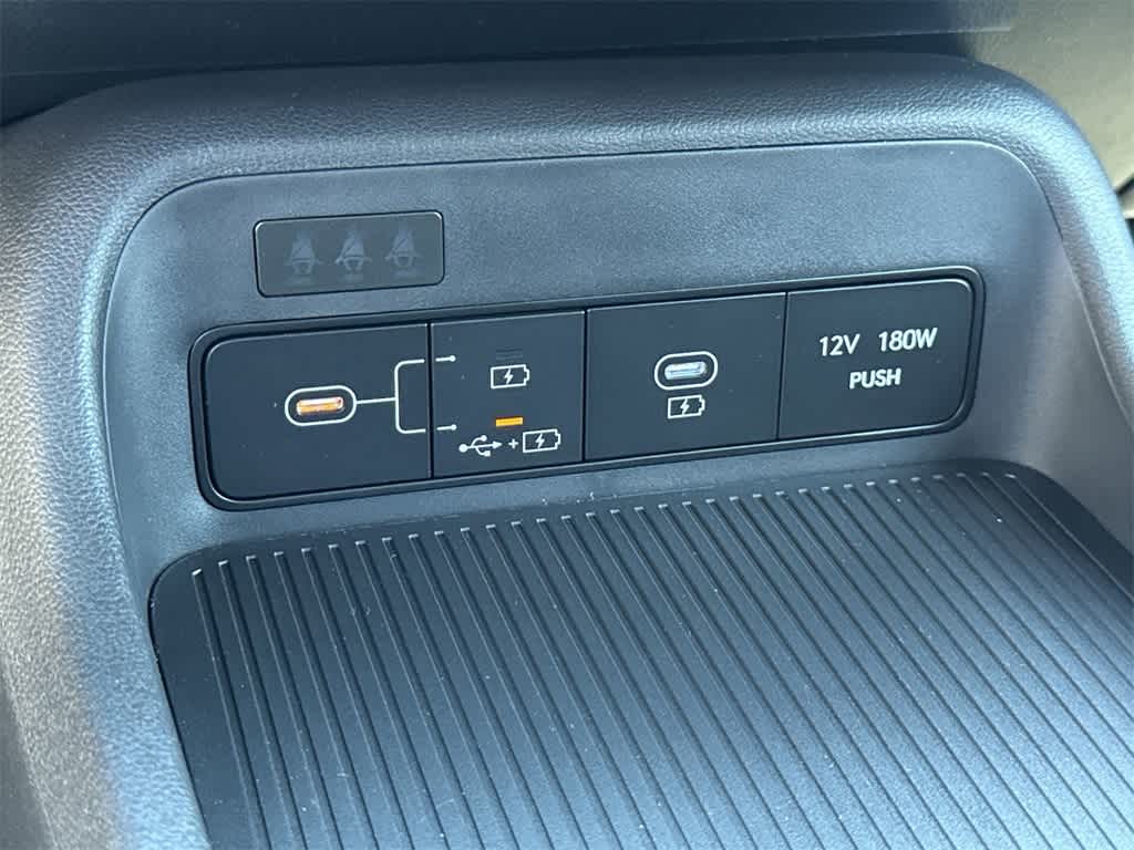 2025 Hyundai Kona SEL 29