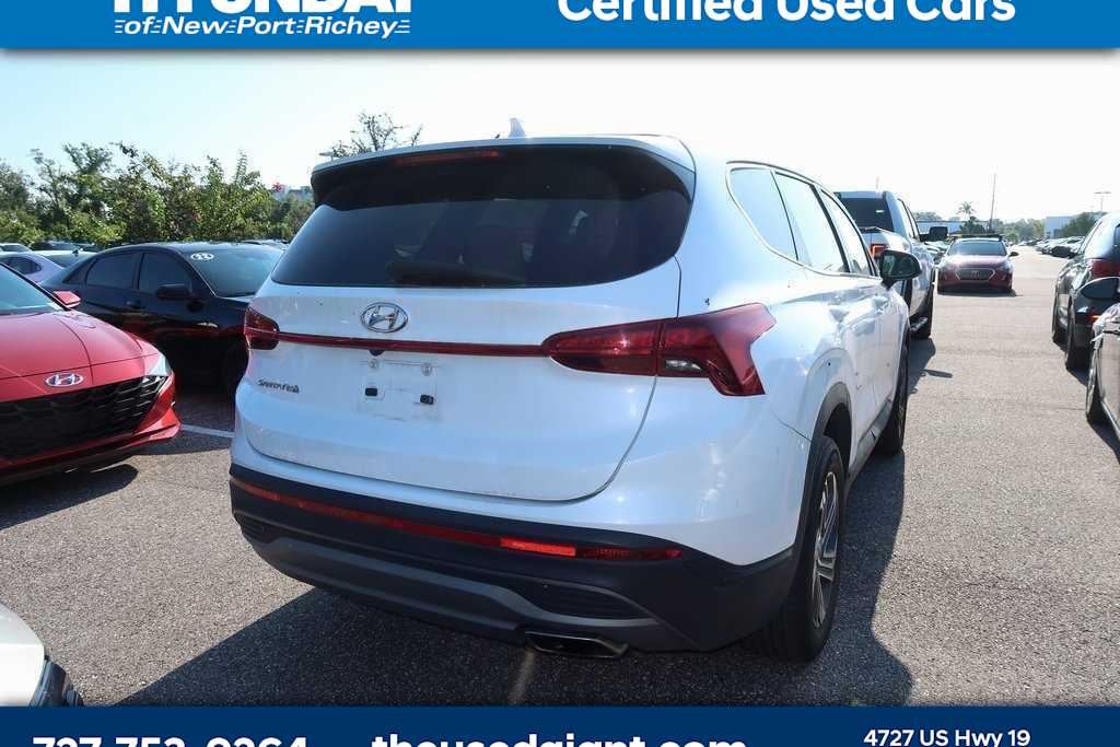 Thumbnail: 2022 Hyundai Santa Fe - 3