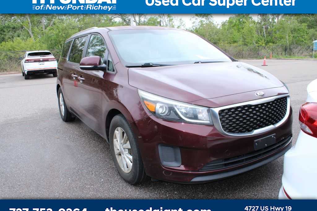 Thumbnail: 2016 Kia Sedona - 4
