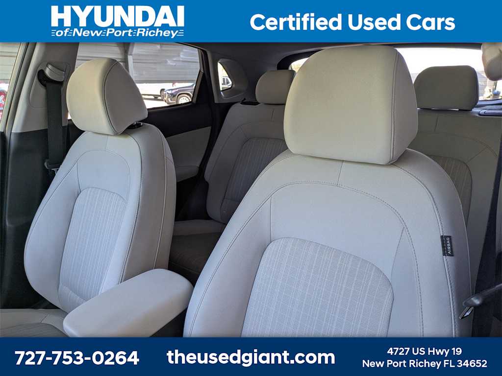 Thumbnail: 2022 Hyundai Kona - 7