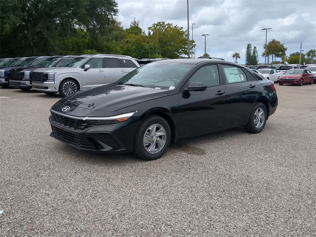 Thumbnail: 2025 Hyundai Elantra - 2