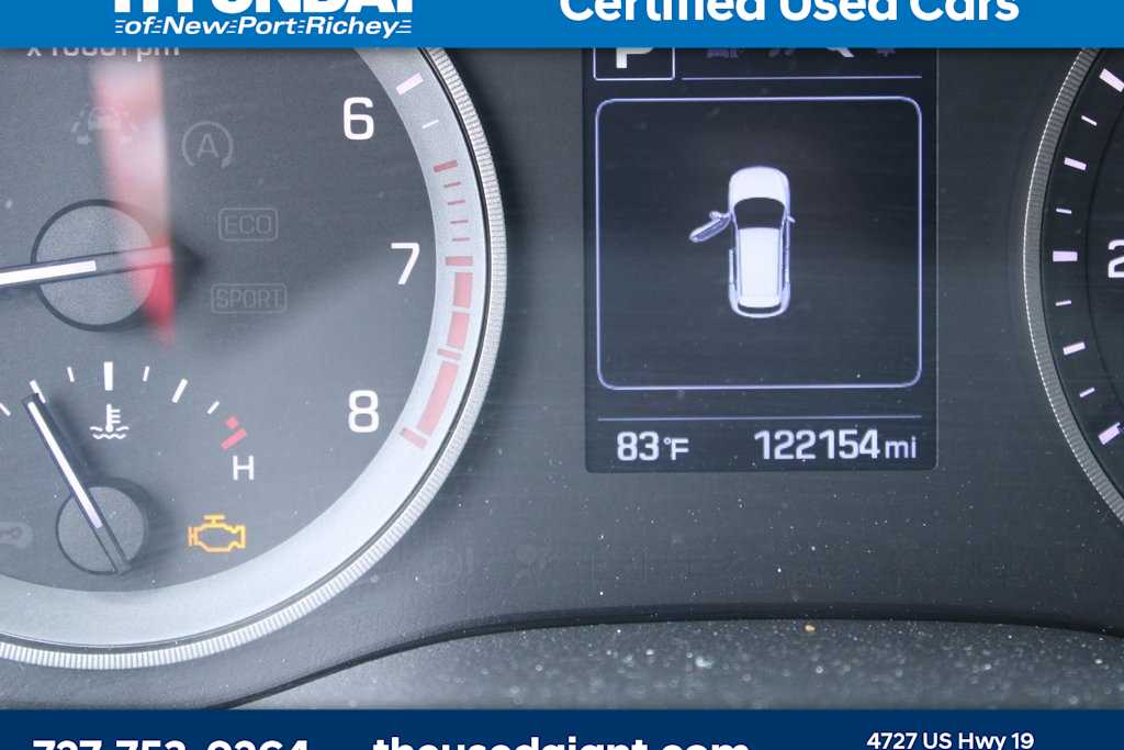 Thumbnail: 2016 Hyundai Tucson - 4