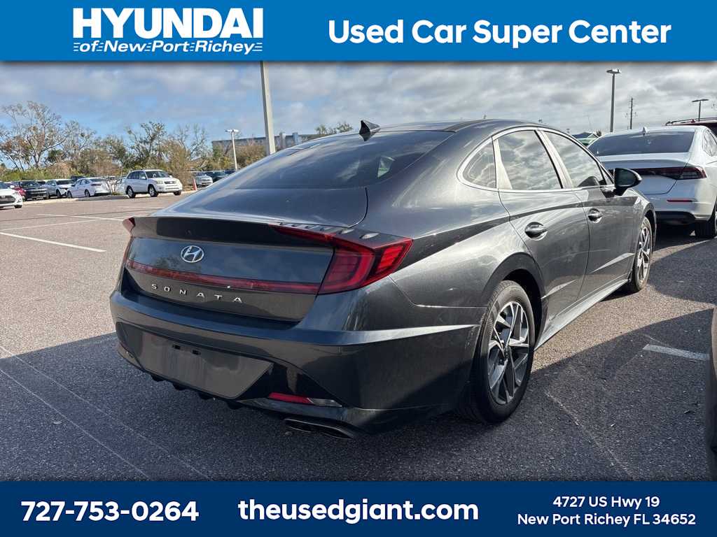 Thumbnail: 2021 Hyundai Sonata - 3