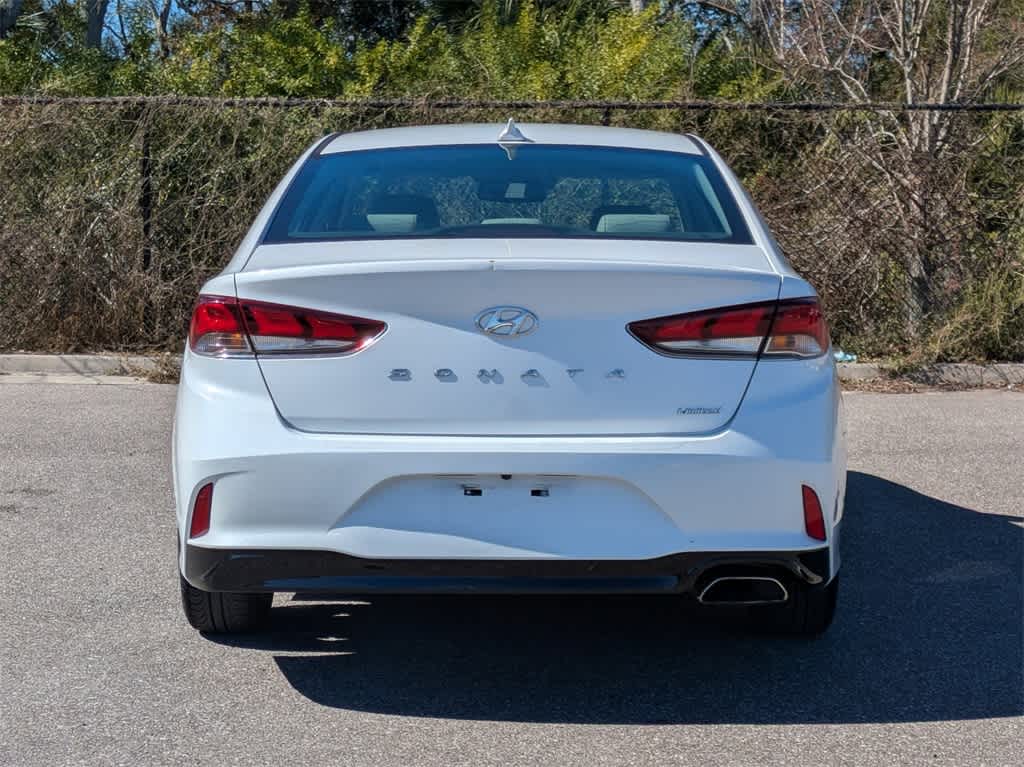 Thumbnail: 2019 Hyundai Sonata - 4