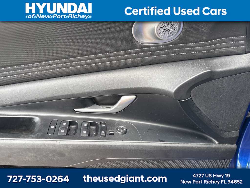 Thumbnail: 2021 Hyundai Elantra - 8