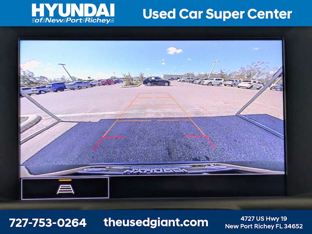 Thumbnail: 2022 GMC Terrain - 24