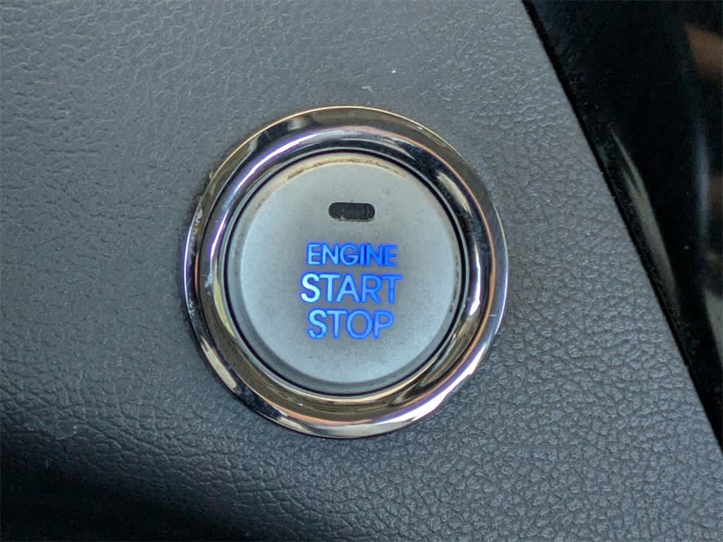 Thumbnail: 2014 Hyundai Sonata - 37