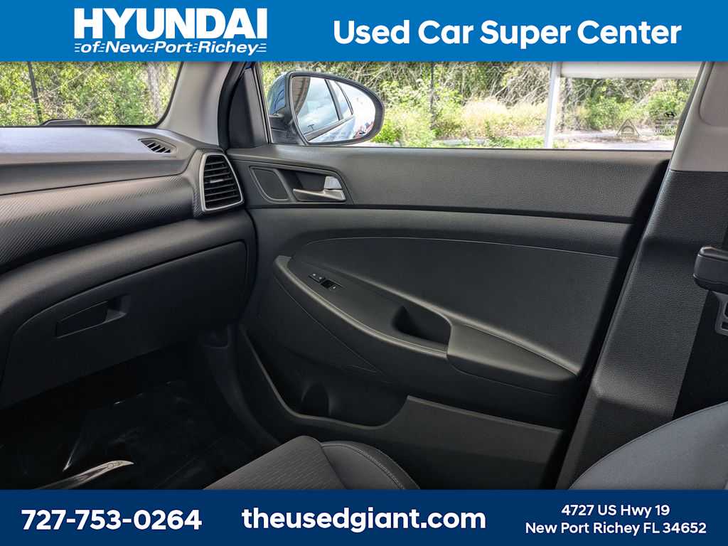 Thumbnail: 2021 Hyundai Tucson - 17