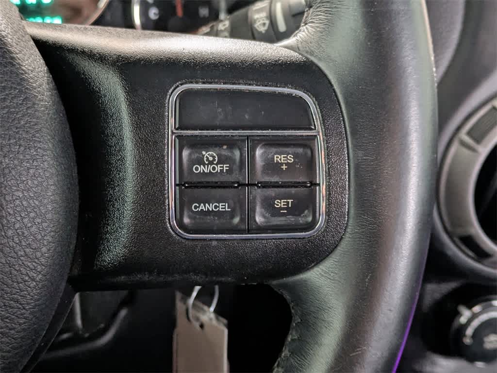 Thumbnail: 2017 Jeep Wrangler - 27