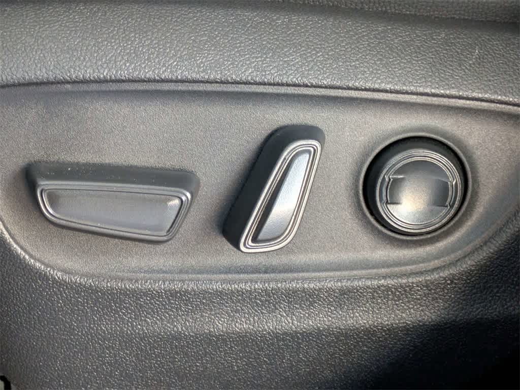 Thumbnail: 2024 Toyota Grand Highlander - 27