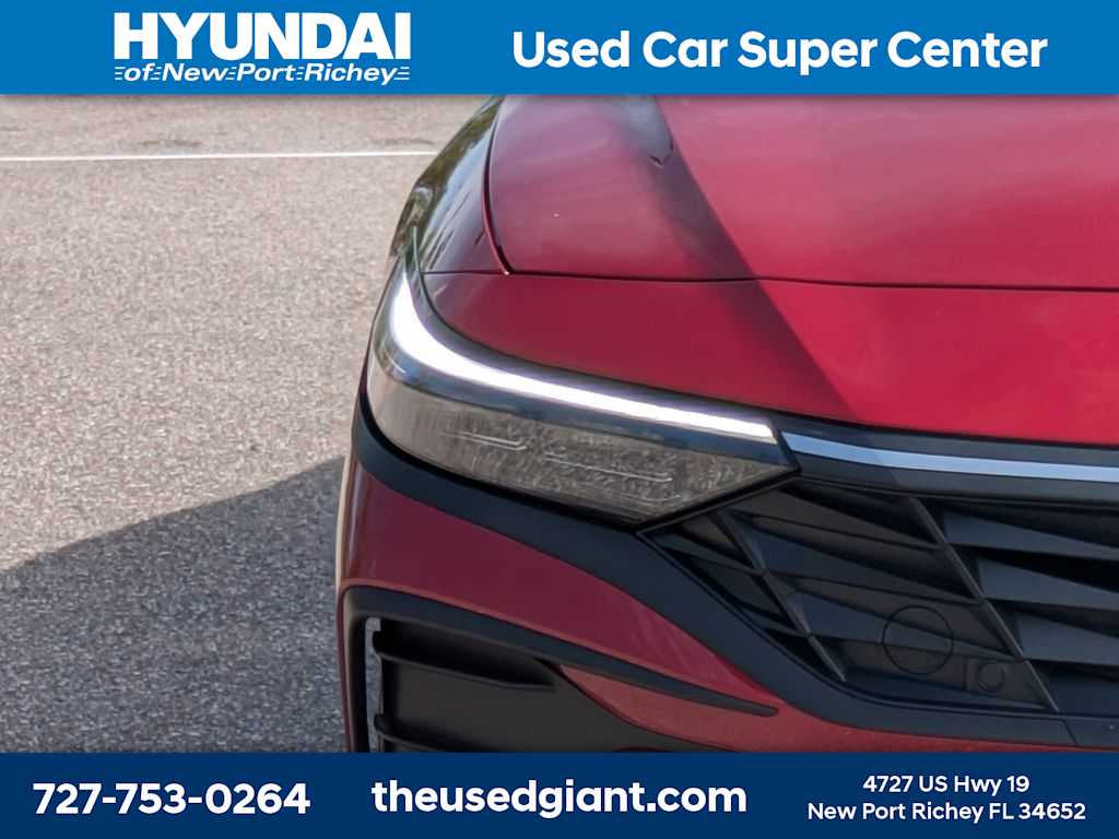 Thumbnail: 2024 Hyundai Elantra - 9