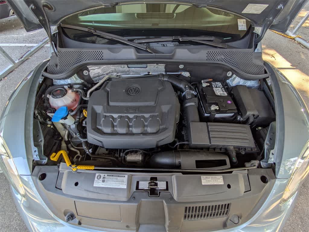 Thumbnail: 2019 Volkswagen Beetle - 12