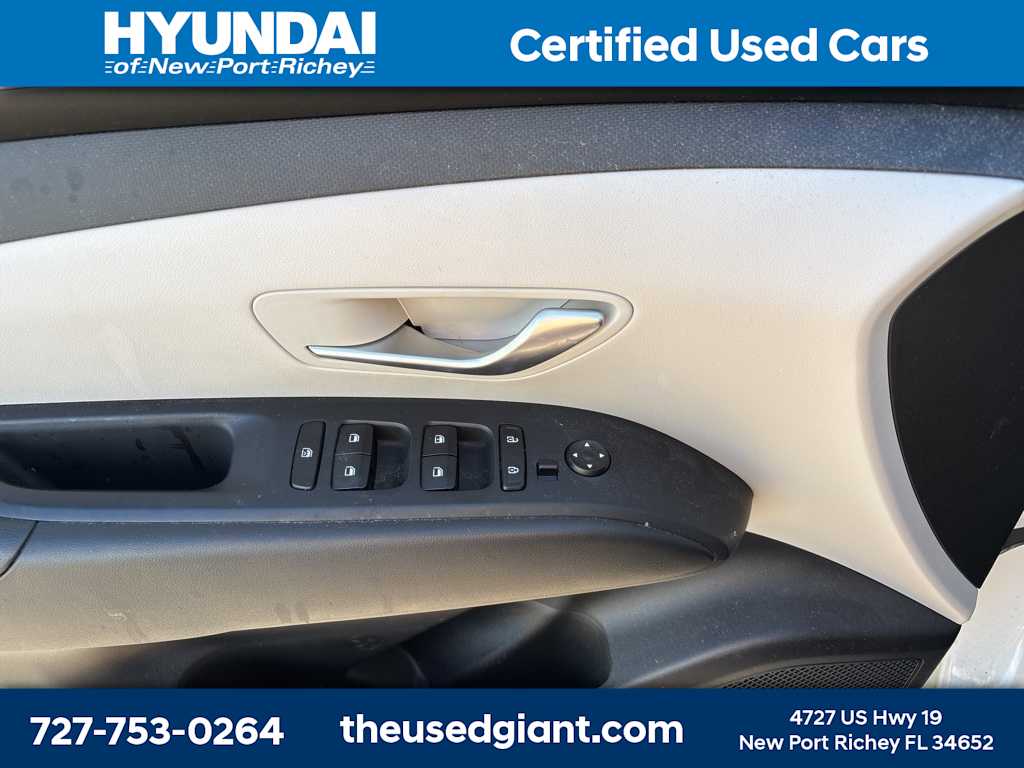 Thumbnail: 2023 Hyundai Tucson - 9