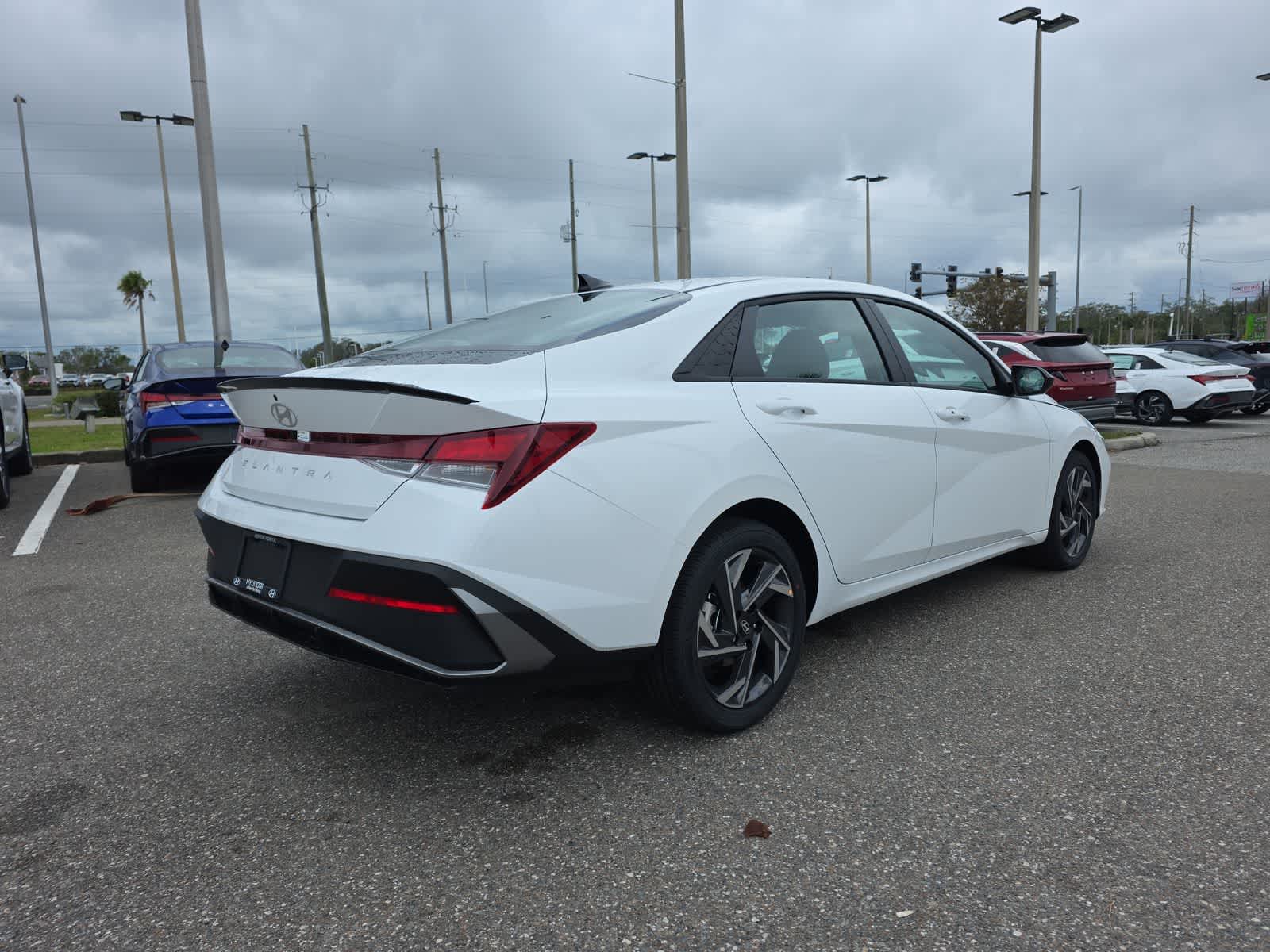 Thumbnail: 2025 Hyundai Elantra - 6