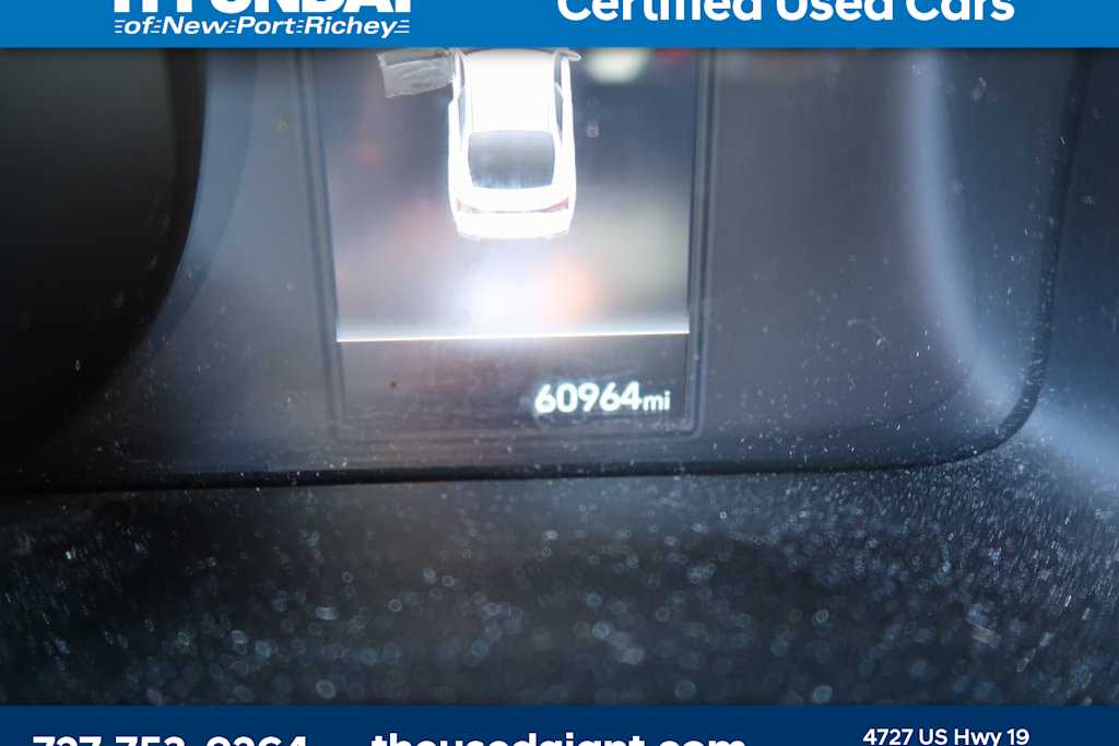 Thumbnail: 2021 Hyundai Elantra - 11