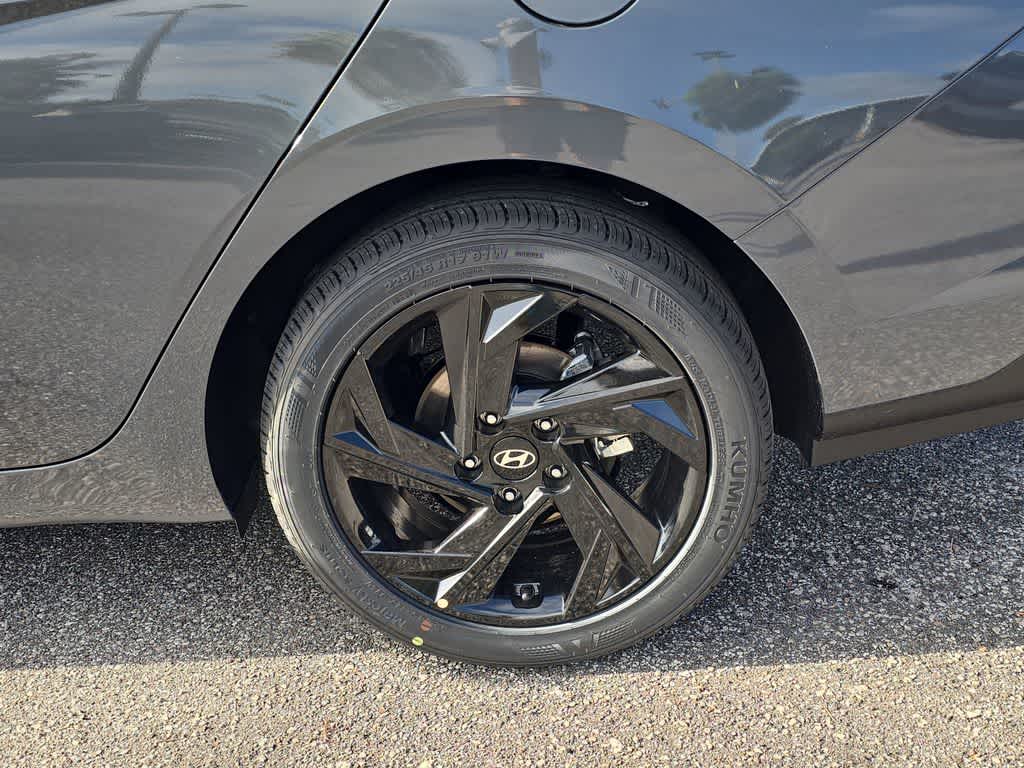 Thumbnail: 2026 Hyundai Elantra - 14