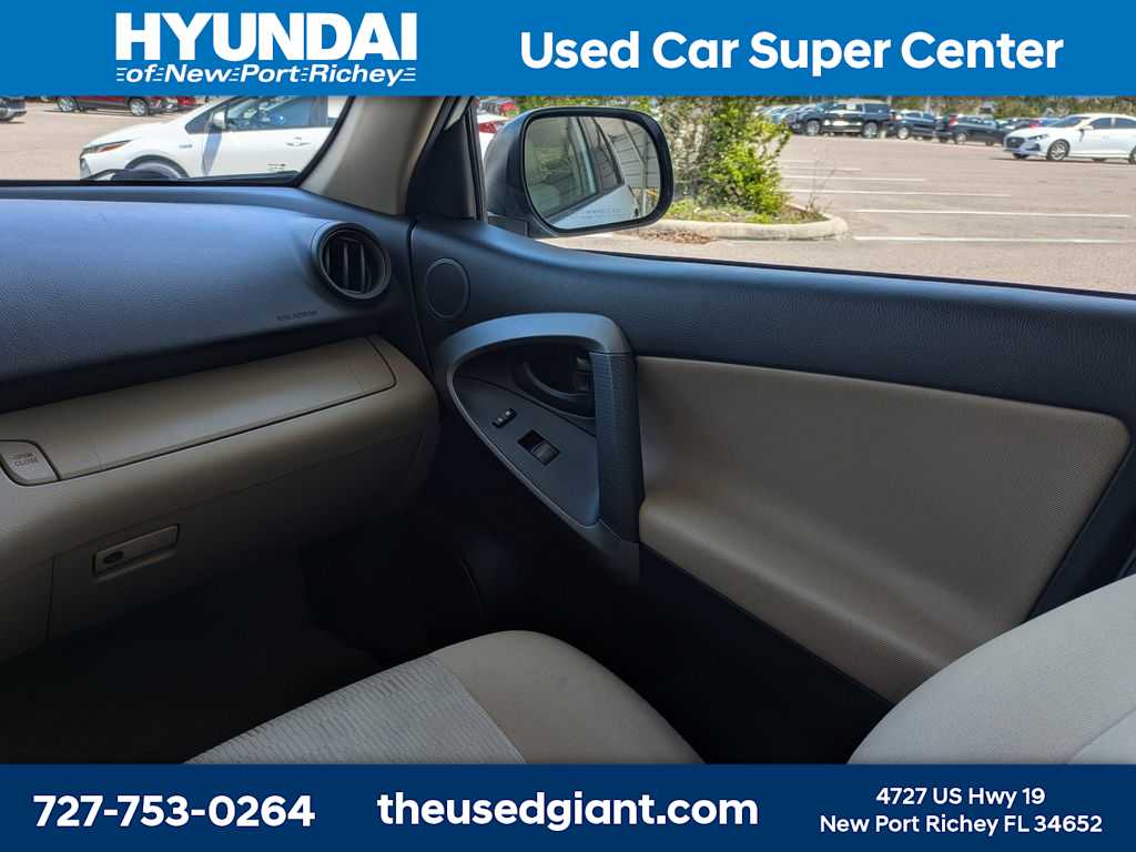 Thumbnail: 2010 Toyota RAV4 - 20