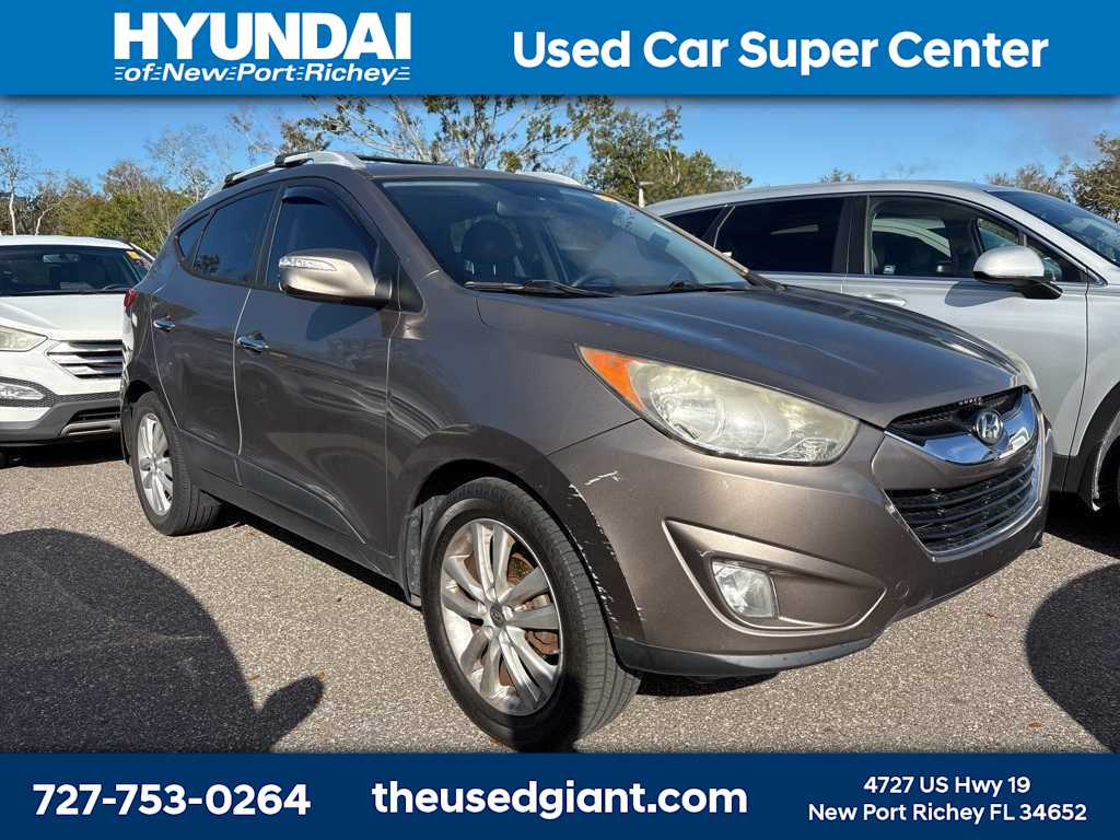Thumbnail: 2011 Hyundai Tucson - 4