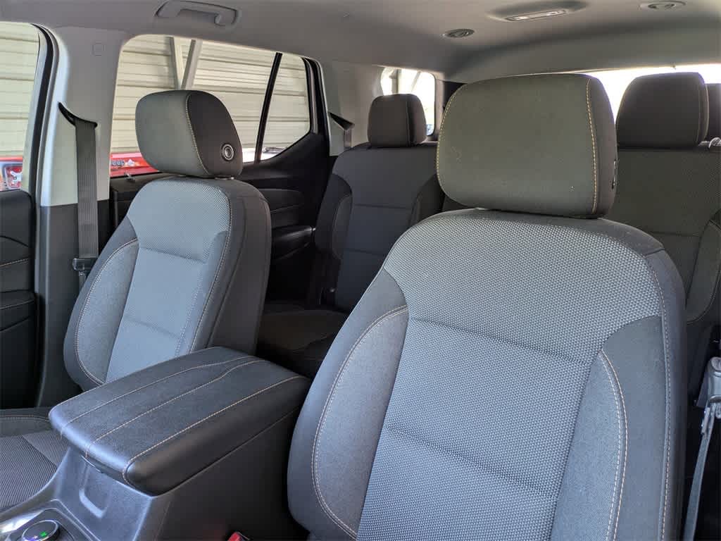 Thumbnail: 2020 Chevrolet Traverse - 7