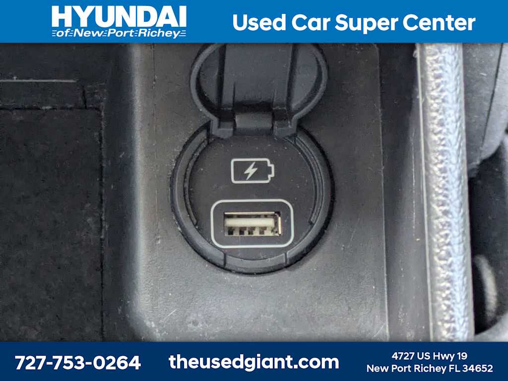 Thumbnail: 2020 Hyundai Elantra - 26