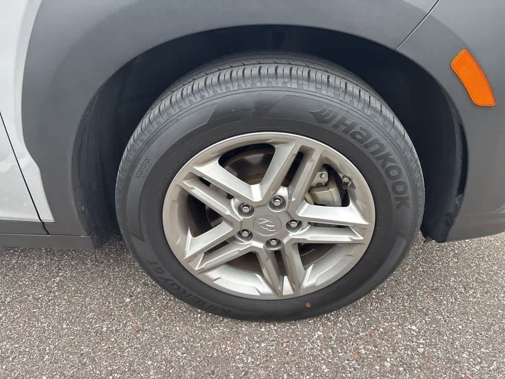 Thumbnail: 2022 Hyundai Kona - 5