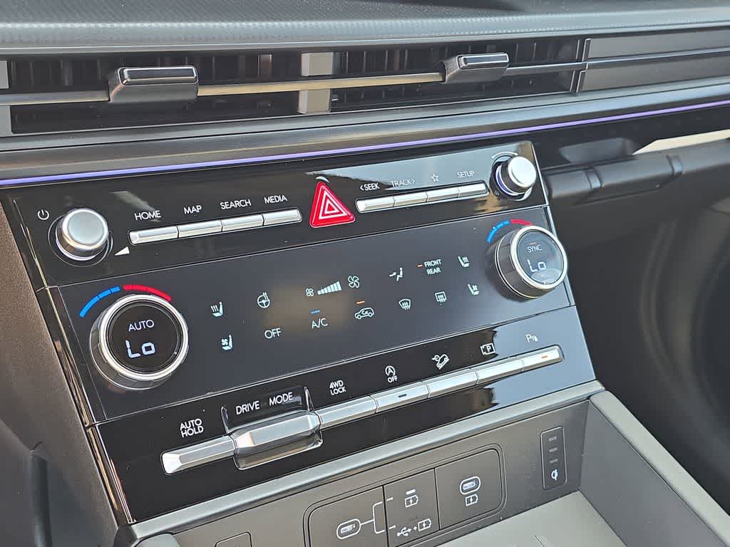 Thumbnail: 2026 Hyundai Santa Fe - 32