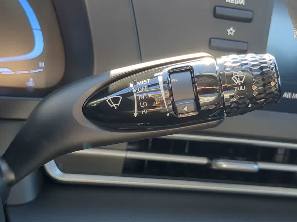 Thumbnail: 2026 Hyundai Elantra - 26