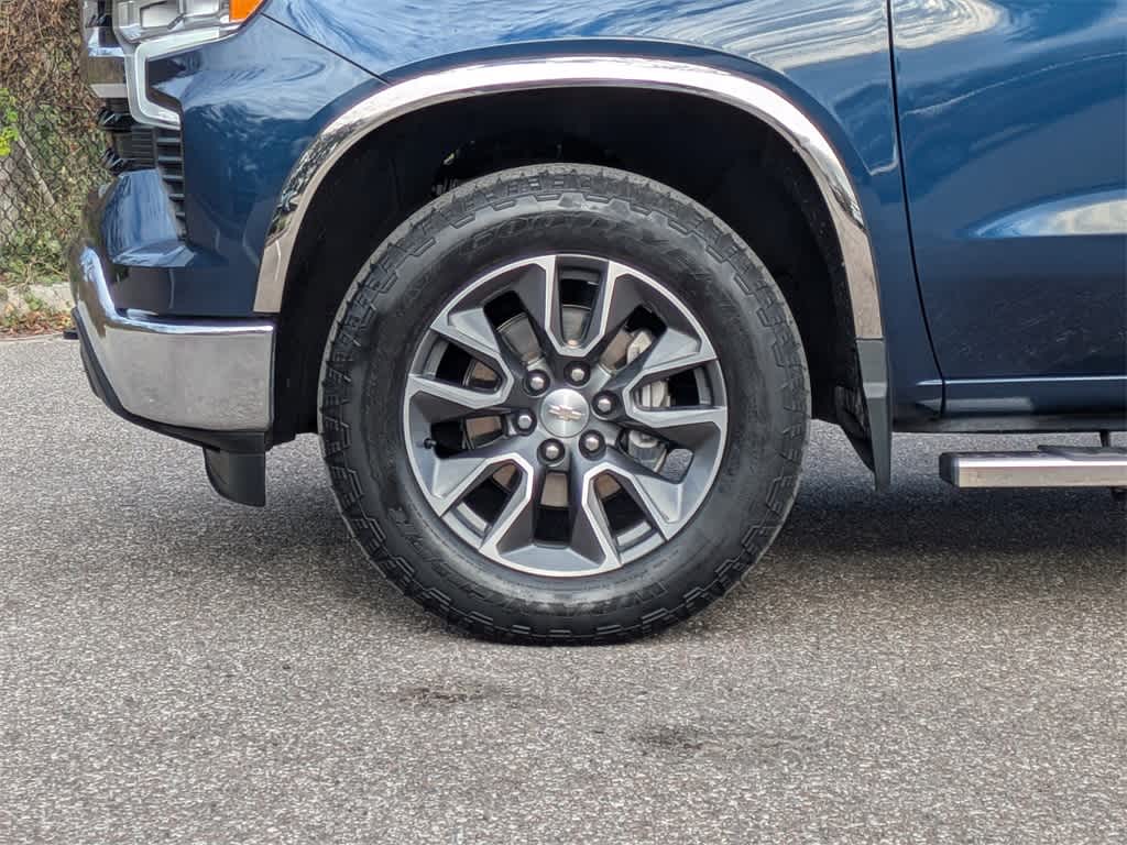 Thumbnail: 2022 Chevrolet Silverado 1500 - 10