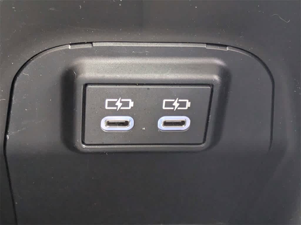 Thumbnail: 2025 Toyota RAV4 - 30