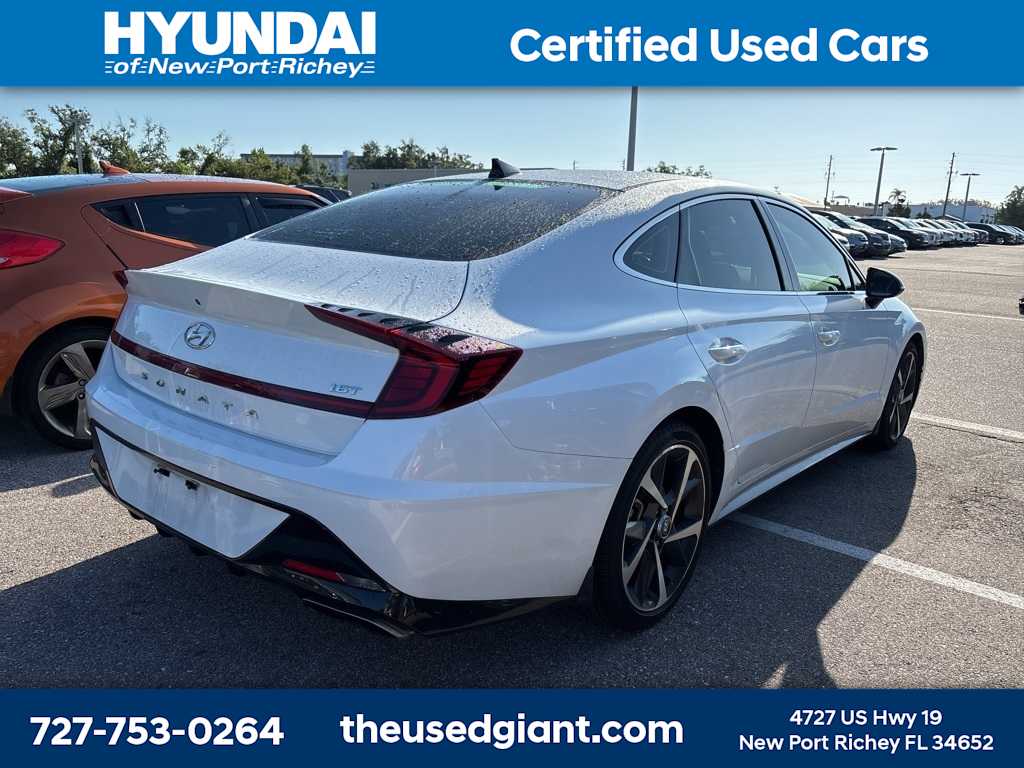 Thumbnail: 2021 Hyundai Sonata - 3
