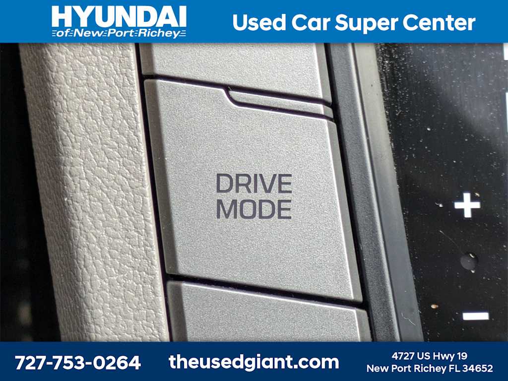 Thumbnail: 2017 Hyundai Elantra - 21