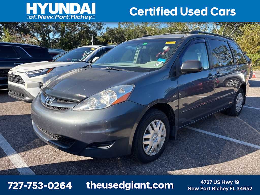 2006 Toyota Sienna LE -
                  New Port Richey, FL